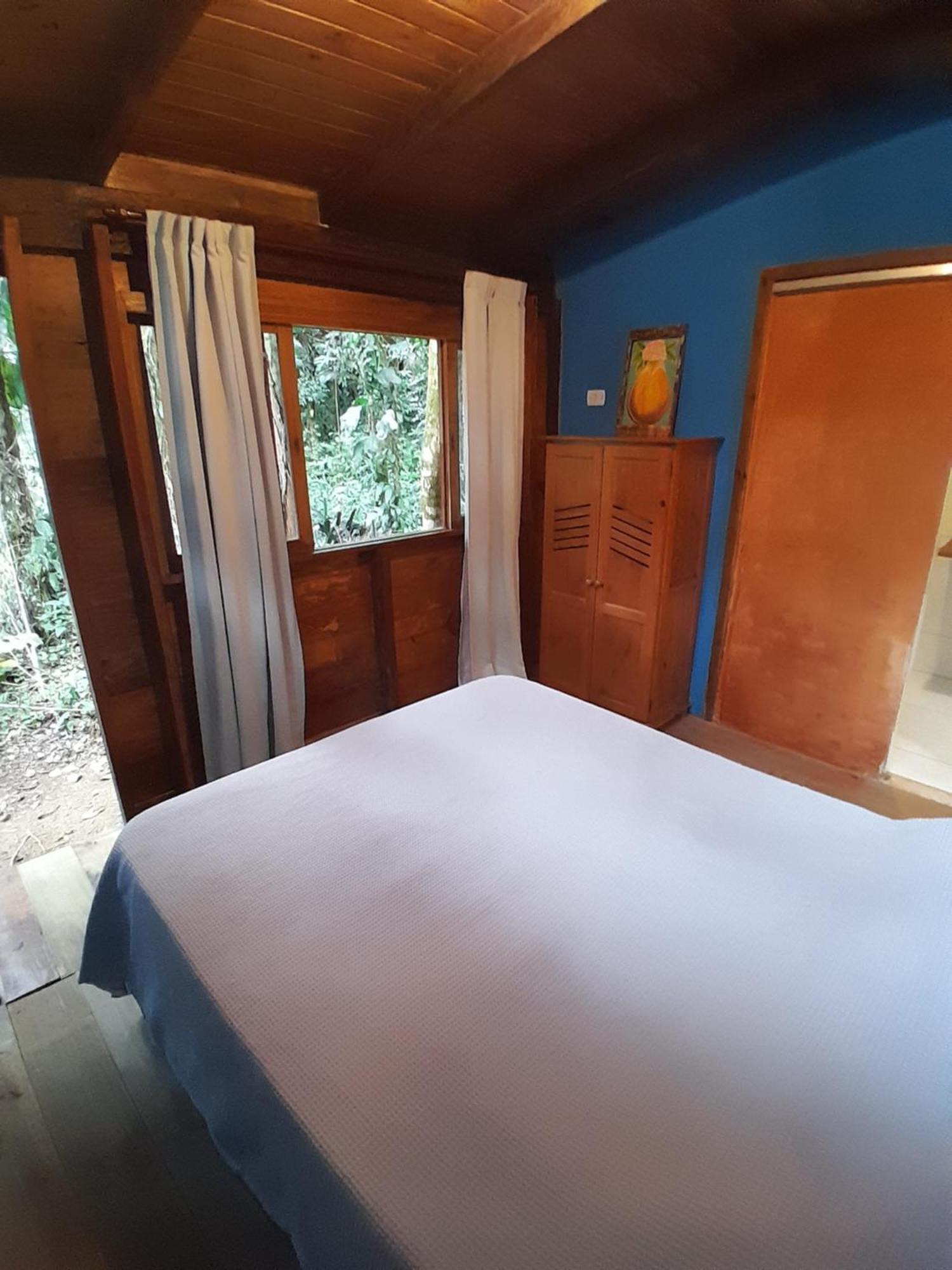 Sitio Das Bromelias Cachoeira Do Tombador 우바투바 외부 사진